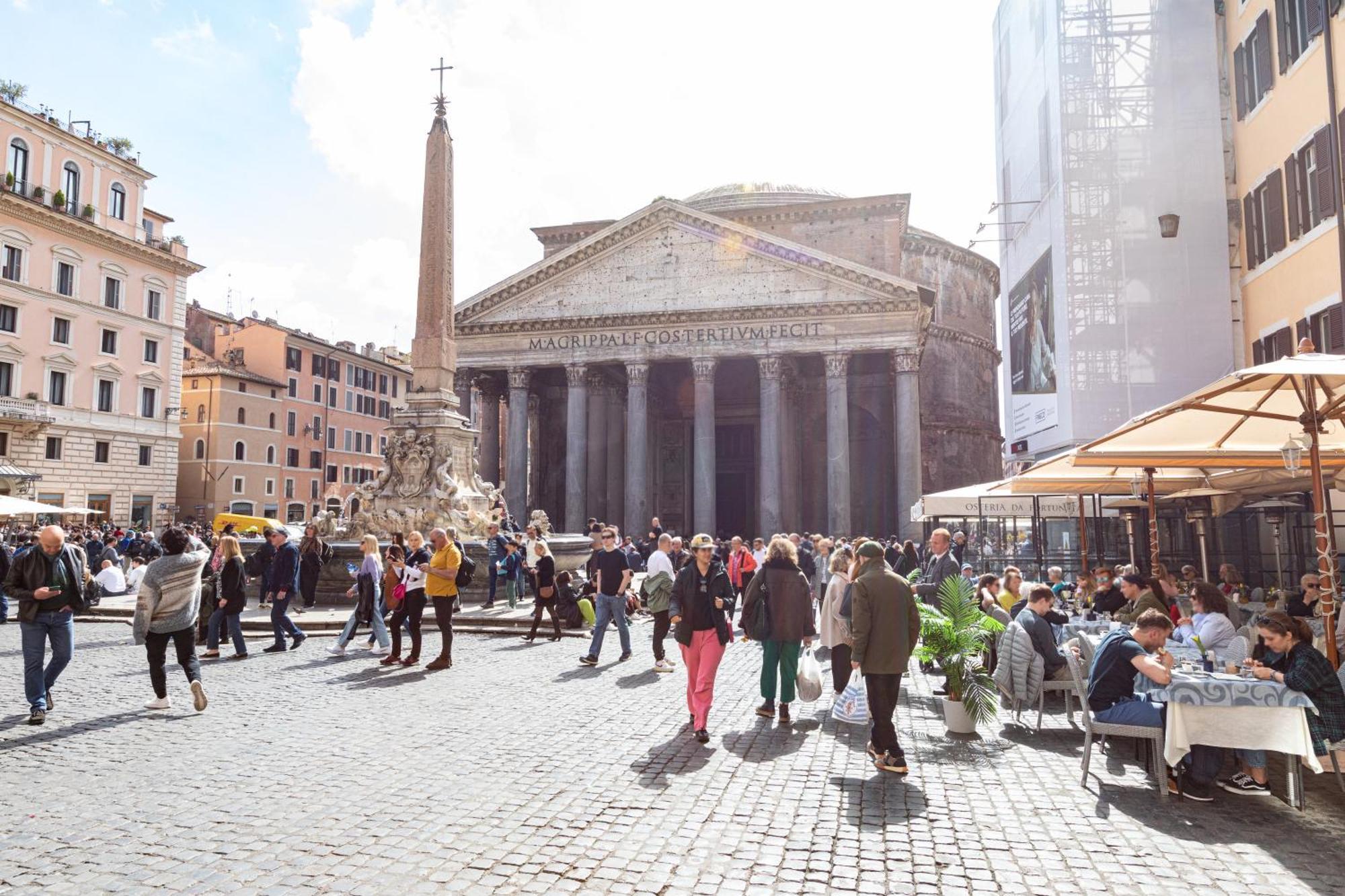 Appartamento Con Terrazzino Al Pantheon Rom Exteriör bild