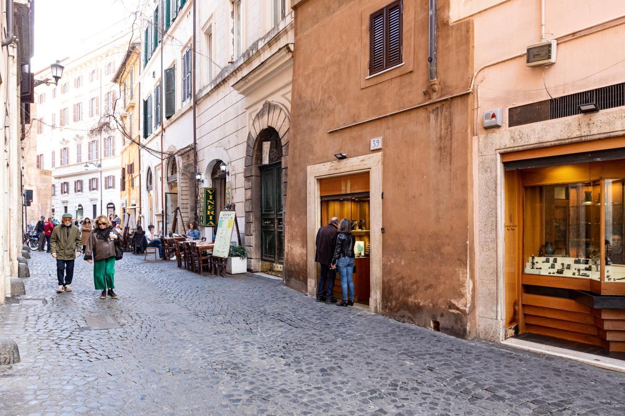 Appartamento Con Terrazzino Al Pantheon Rom Exteriör bild